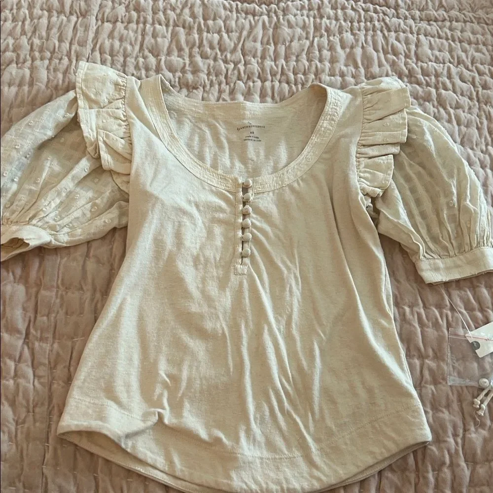 By Anthropologie Embroidered Puff-Sleeve Top XS new with tags
